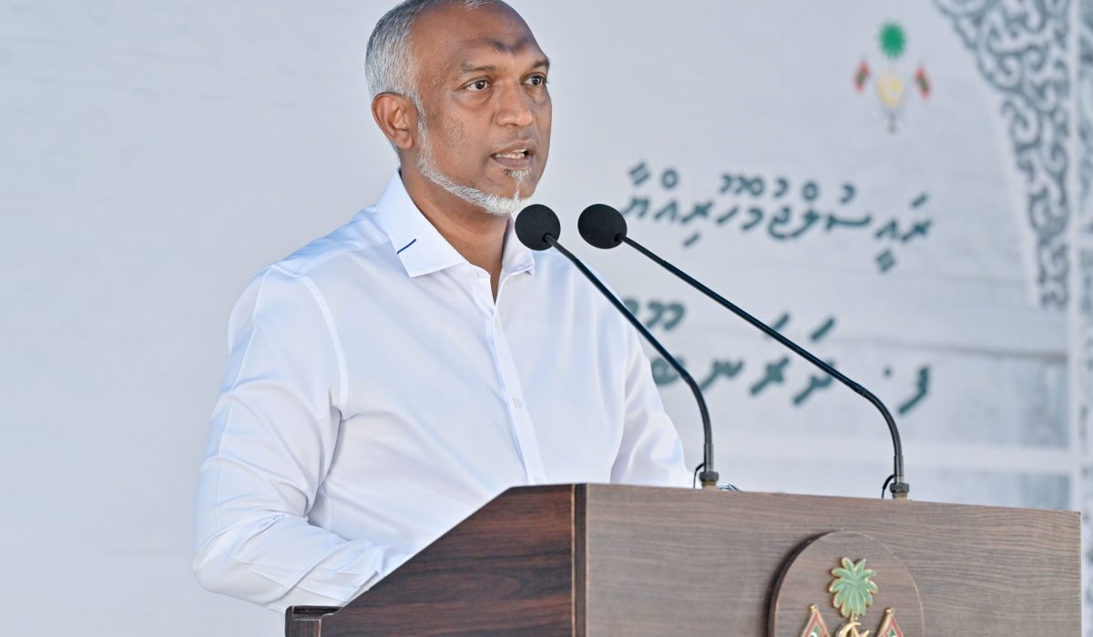 Muizzu Pledges Budget for Dharanboodhoo Erosion Fix