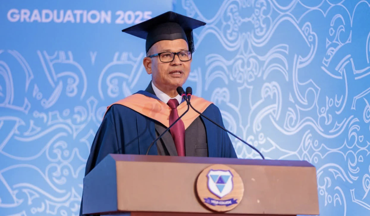 Minister Adam Shareef Urges Academic Approach to Nation-Building at Villa College Graduation