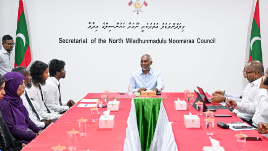 President Discusses Development Plans with Noomaraa Council