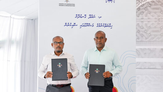 President Oversees Narudhoo Coastline Protection Project