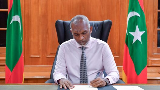 Muizzu Ratifies Maldives’ First Zakat Law