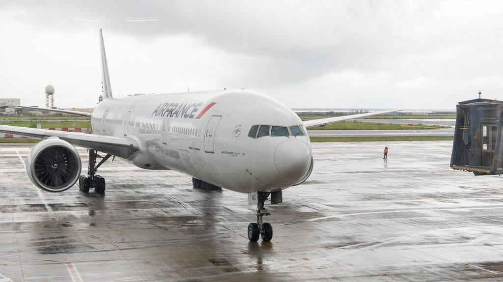 Air France at VIA Terminal 1