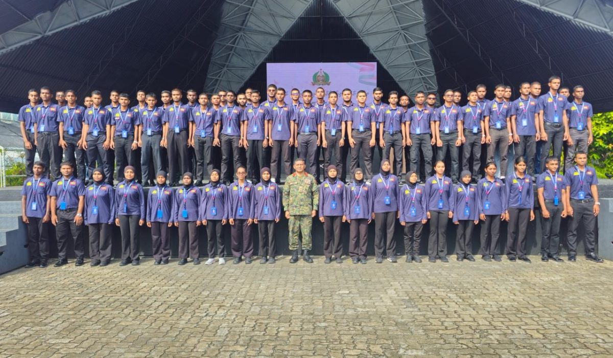 66 Youths Leave for Wathani Training