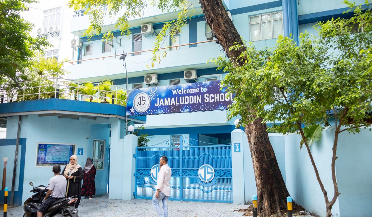 Schools to Remain Open Only in First Week of Ramadan