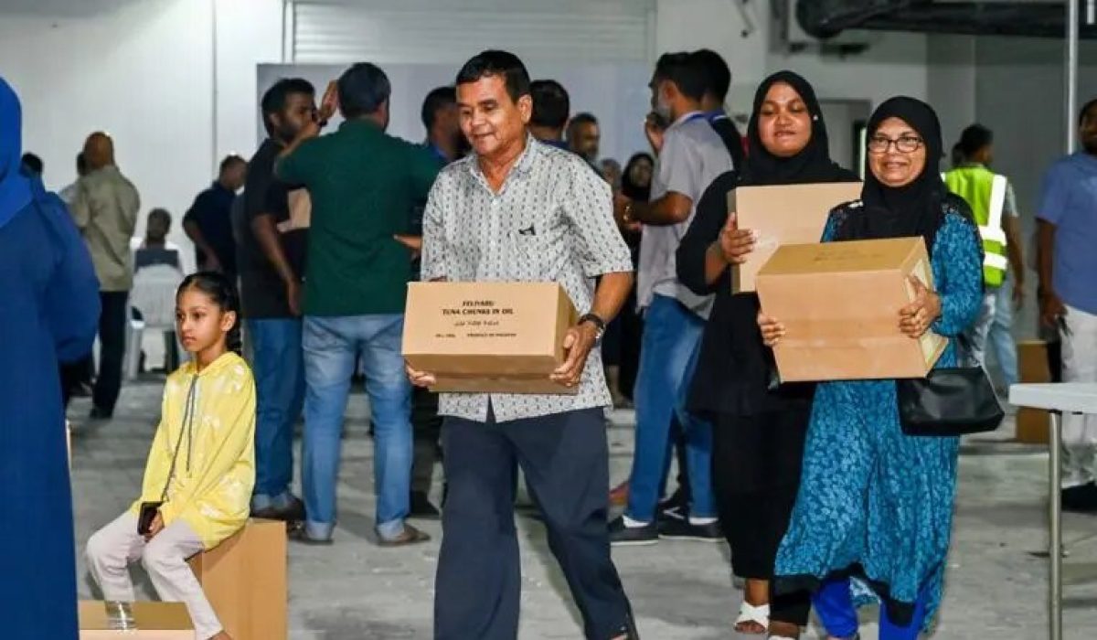 Fish Cans to Be Issued to All Households