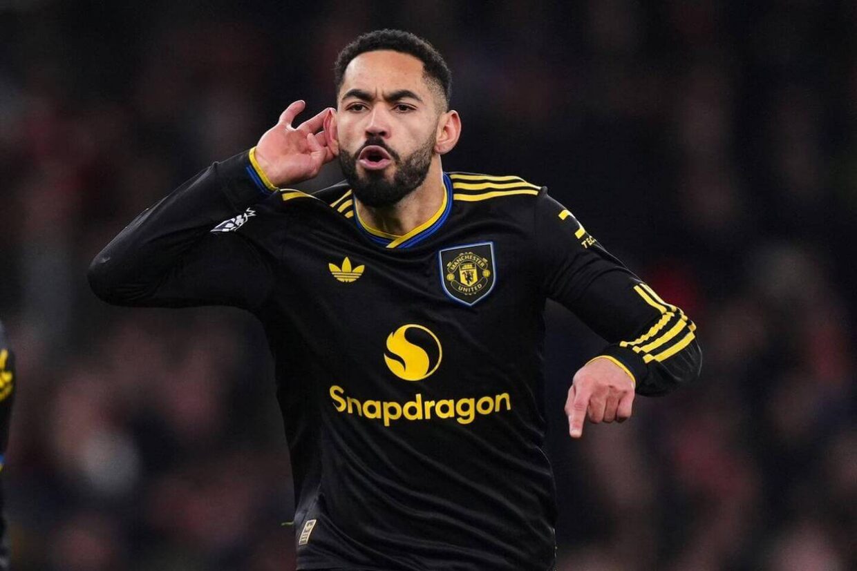 United Beat Arsenal 3–2 at Emirates