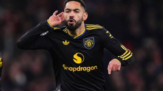 United Beat Arsenal 3–2 at Emirates