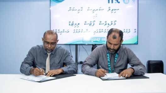 MPL Backs Civil Service Conference